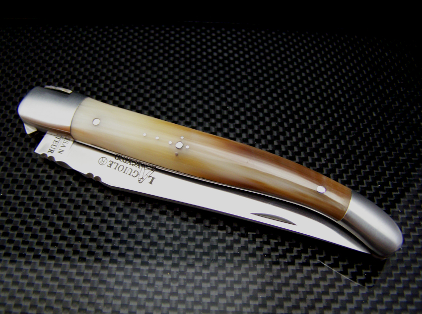 Couteau Laguiole 12 cm pointe de corne naturelle